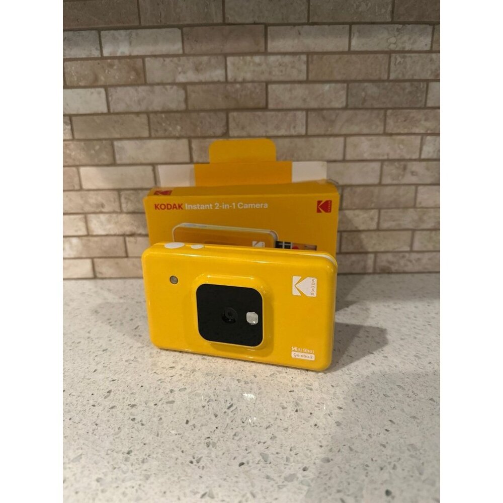 KODAK Instant Camera Printer Yellow‎ C210